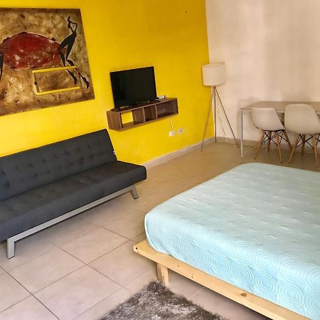 Jr Suite En Zona Residencial Linda Vista - Magnifica Ubicacion Y Tranquilidad. Monterrey Zewnętrze zdjęcie