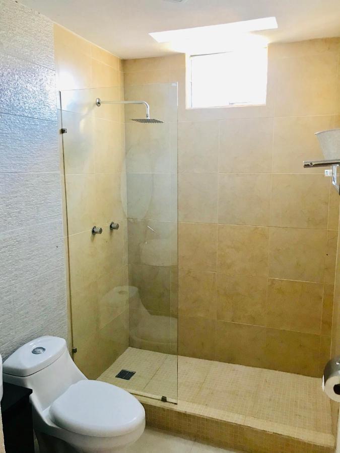 Jr Suite En Zona Residencial Linda Vista - Magnifica Ubicacion Y Tranquilidad. Monterrey Zewnętrze zdjęcie