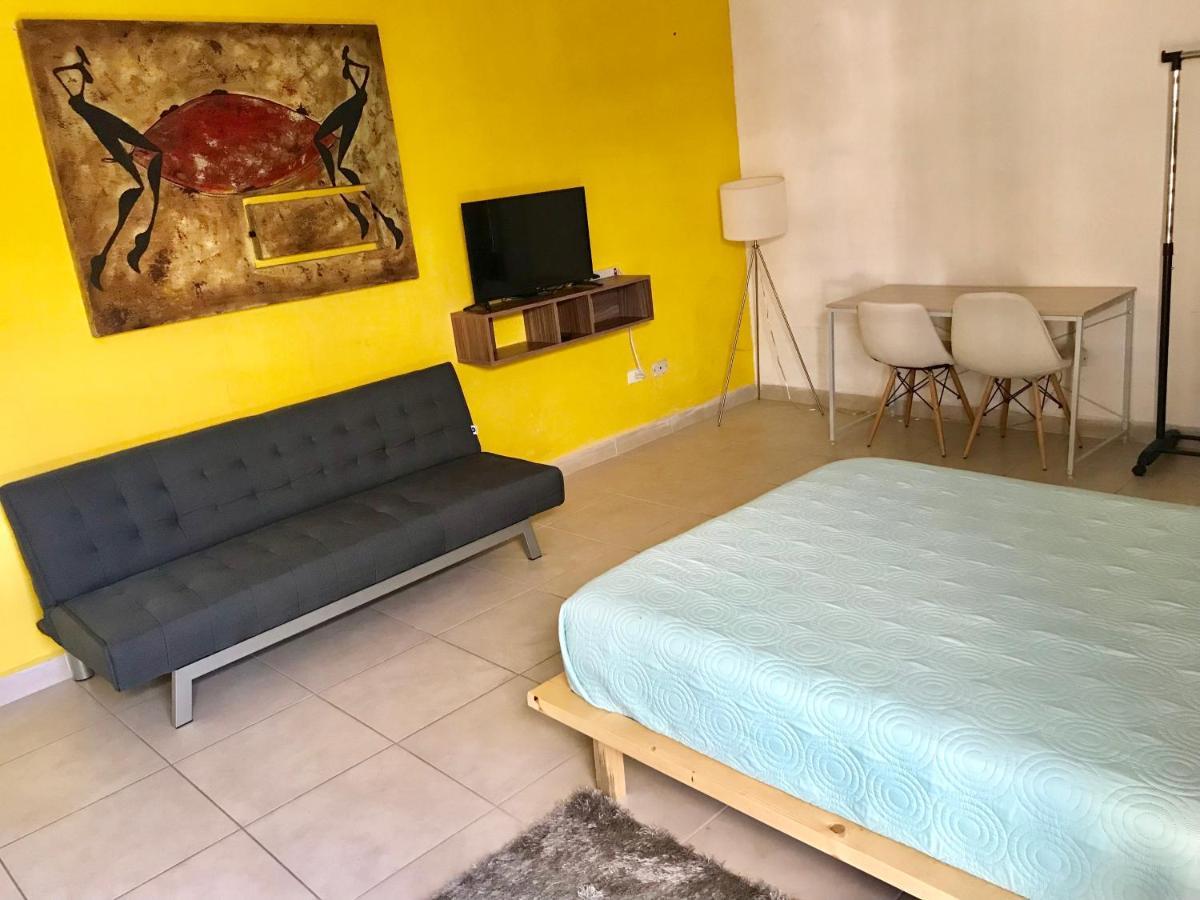 Jr Suite En Zona Residencial Linda Vista - Magnifica Ubicacion Y Tranquilidad. Monterrey Zewnętrze zdjęcie