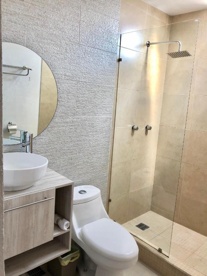 Jr Suite En Zona Residencial Linda Vista - Magnifica Ubicacion Y Tranquilidad. Monterrey Zewnętrze zdjęcie